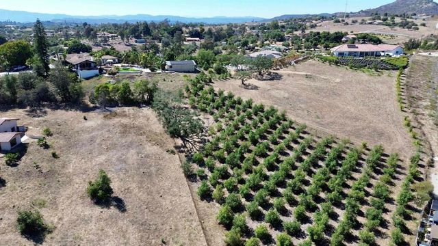 Hawks View Way, Fallbrook, CA 92028