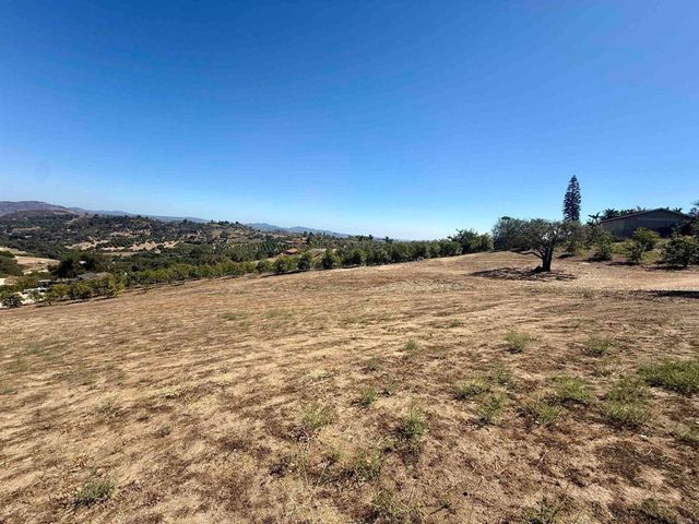 Hawks View Way, Fallbrook, CA 92028