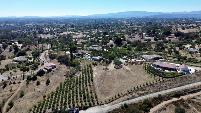 Hawks View Way, Fallbrook, CA 92028