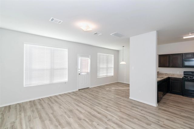 3210 Honeysuckle Drive, Texas City, TX 77591