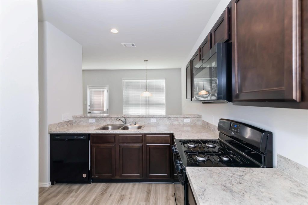 3210 Honeysuckle Drive, Texas City, TX 77591