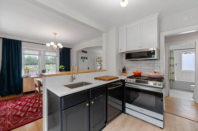 3844 46th Avenue S, Minneapolis, MN 55406