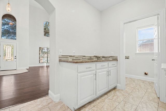 1930 Wind Lake Circle, Garland, TX 75040
