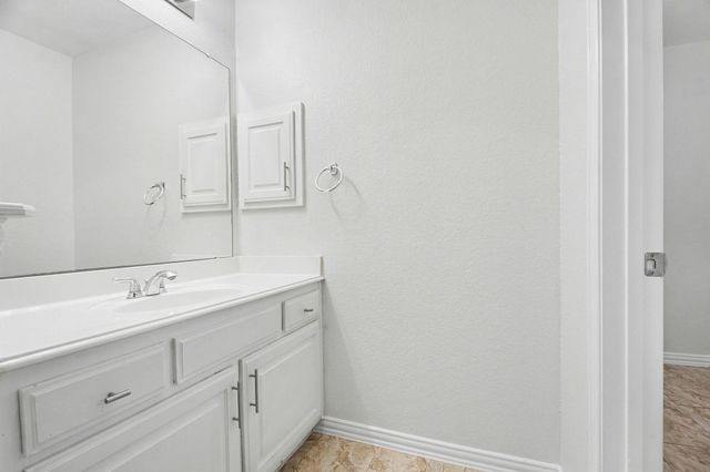 1930 Wind Lake Circle, Garland, TX 75040