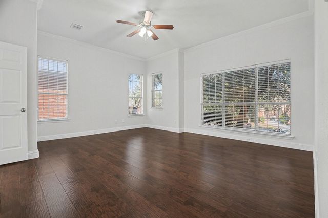 1930 Wind Lake Circle, Garland, TX 75040