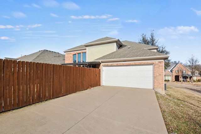 1930 Wind Lake Circle, Garland, TX 75040