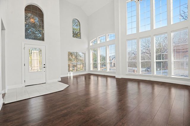 1930 Wind Lake Circle, Garland, TX 75040