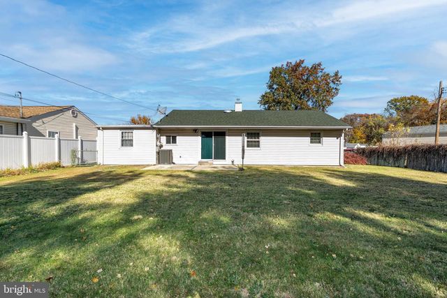 202 BRENTWOOD RD, Fairless Hills, PA 19030