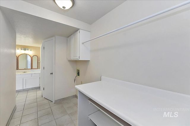 2804 W Sunrise Rim Rd, Boise, ID 83705