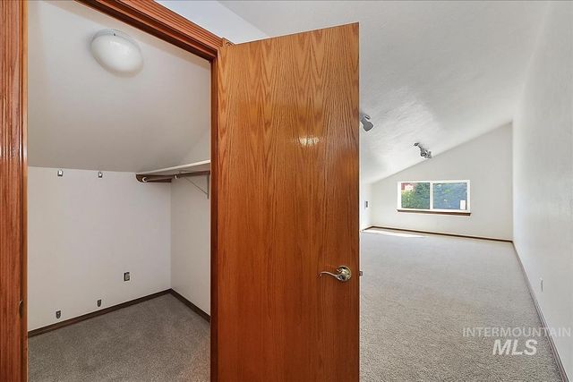 2804 W Sunrise Rim Rd, Boise, ID 83705