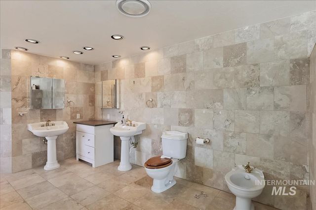 2804 W Sunrise Rim Rd, Boise, ID 83705