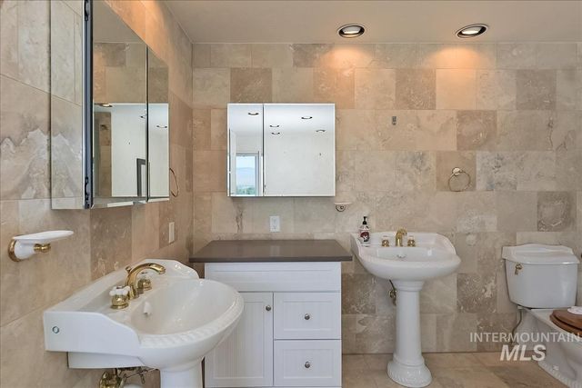 2804 W Sunrise Rim Rd, Boise, ID 83705