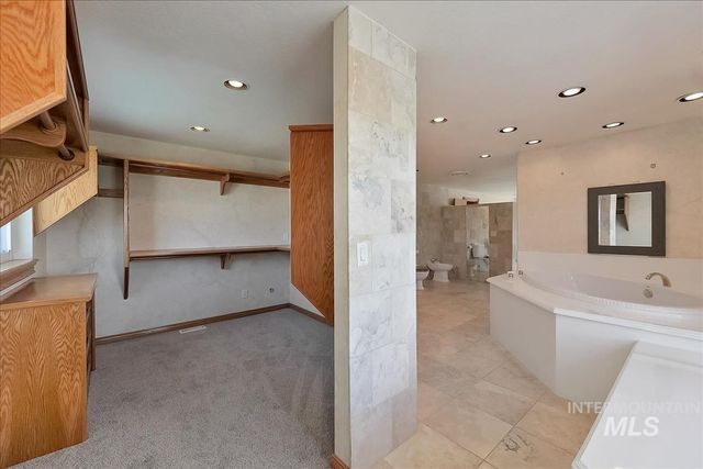 2804 W Sunrise Rim Rd, Boise, ID 83705