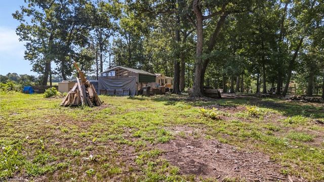 156 White Poplar Street, Ramseur, NC 27316