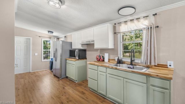 156 White Poplar Street, Ramseur, NC 27316