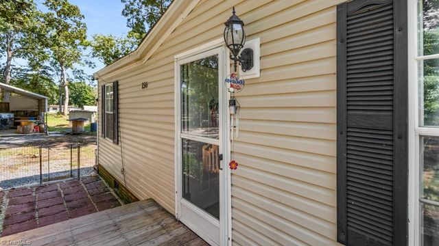 156 White Poplar Street, Ramseur, NC 27316