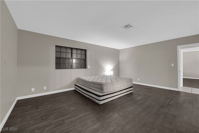 6500 Brushwood Lane, Las Vegas, NV 89107