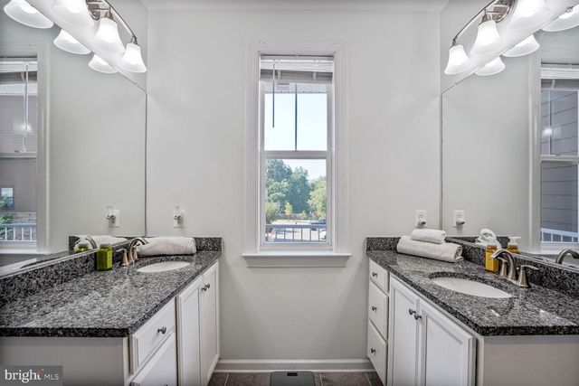 45127 KINCORA DR, Sterling, VA 20166