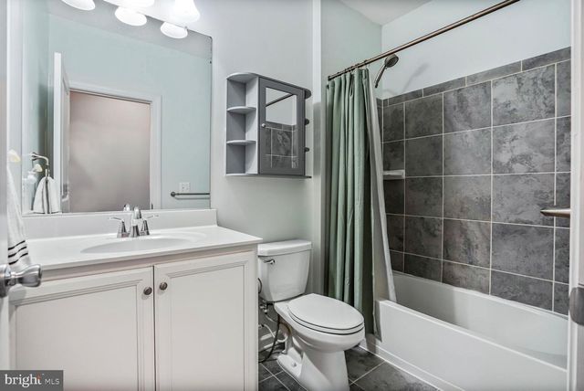 45127 KINCORA DR, Sterling, VA 20166