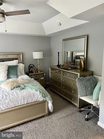 3 NICOLE CT, Deptford, NJ 08096
