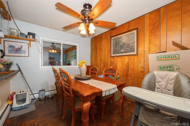 17 Ricky Lane, Poughkeepsie, NY 12601