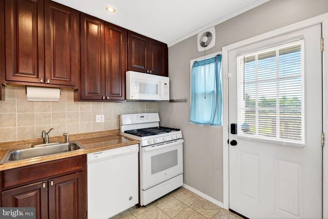 2225 ELLEN AVE, Parkville, MD 21234