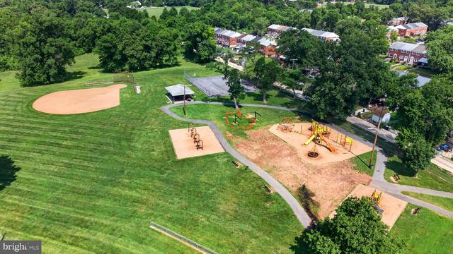 2225 ELLEN AVE, Parkville, MD 21234