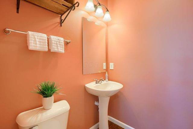 5436 Arrow Court, Canal Winchester, OH 43110