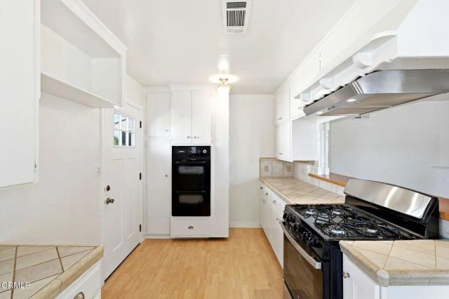3153 Orange Avenue, La Crescenta, CA 91214