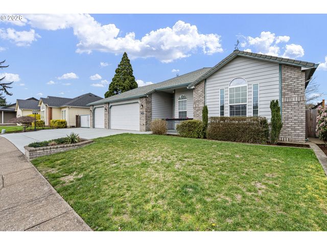 805 IMPALA Ave, Eugene, OR 97404