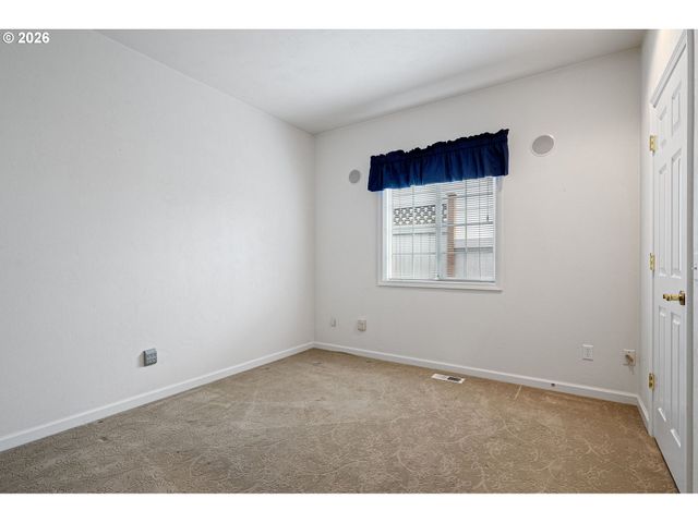 805 IMPALA Ave, Eugene, OR 97404