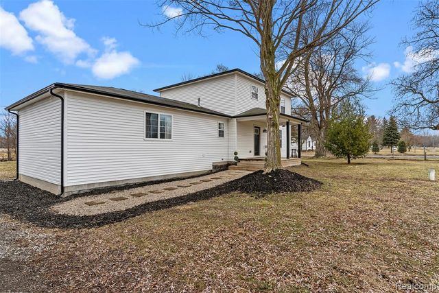 2010 W Willard Road, Clio, MI 48420