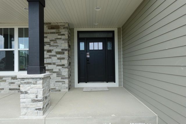 W129S8634 Muscovy WAY, Muskego, WI 53150