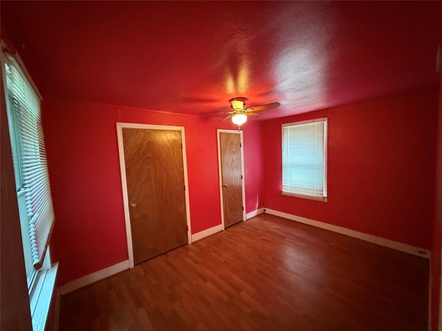 317 3rd Street, San Leon, TX 77539