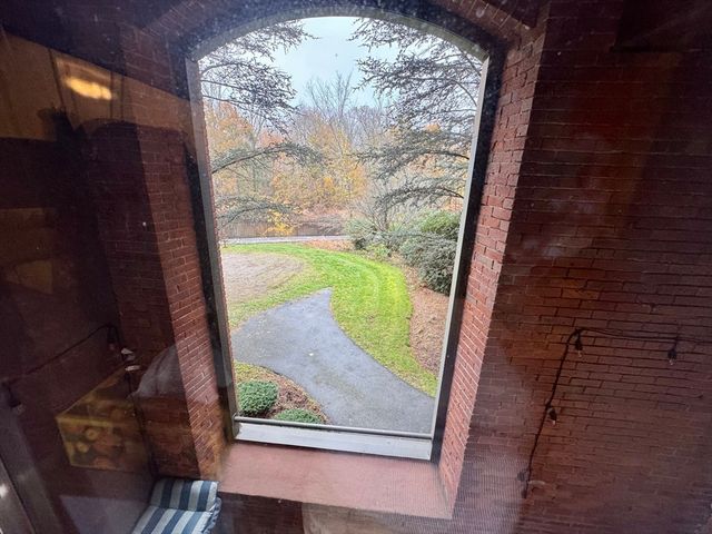 96 Old Colony Ave 112, Taunton, MA 02771