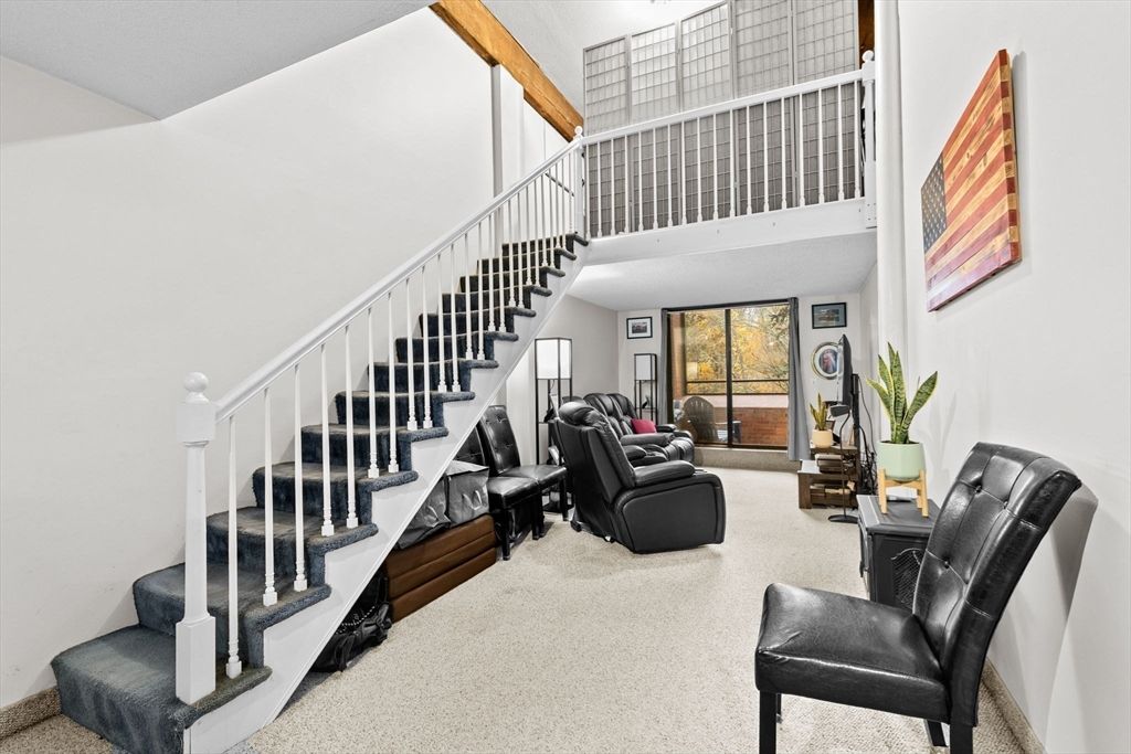 96 Old Colony Ave 112, Taunton, MA 02771