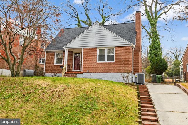 4929 HERRING RUN DR, Baltimore, MD 21214