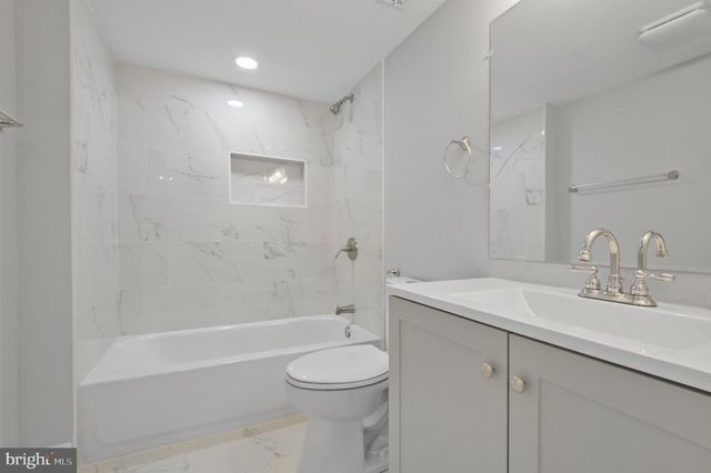 4929 HERRING RUN DR, Baltimore, MD 21214