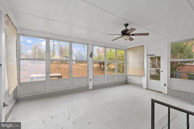 4929 HERRING RUN DR, Baltimore, MD 21214