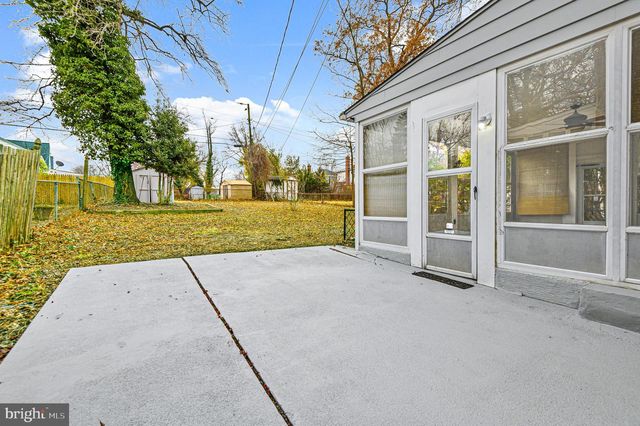 4929 HERRING RUN DR, Baltimore, MD 21214