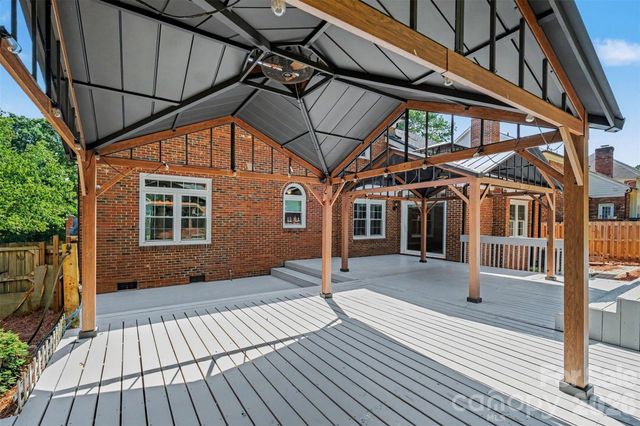 4112 Deerfield Drive NW, Concord, NC 28027