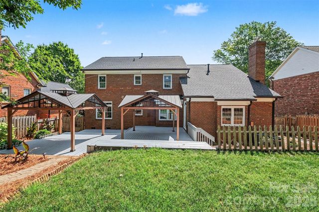 4112 Deerfield Drive NW, Concord, NC 28027