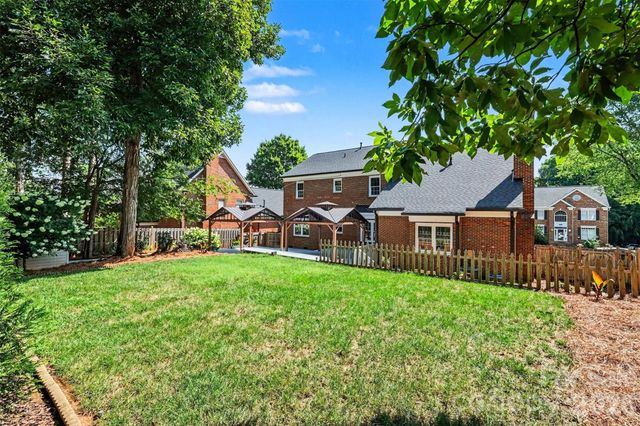 4112 Deerfield Drive NW, Concord, NC 28027