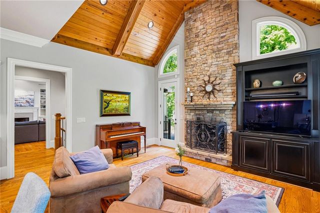 214 Shadowlawn Road SE, Marietta, GA 30067