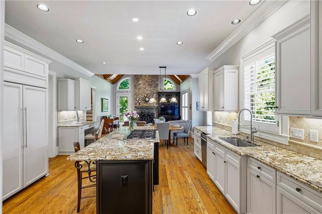 214 Shadowlawn Road SE, Marietta, GA 30067