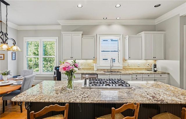 214 Shadowlawn Road SE, Marietta, GA 30067