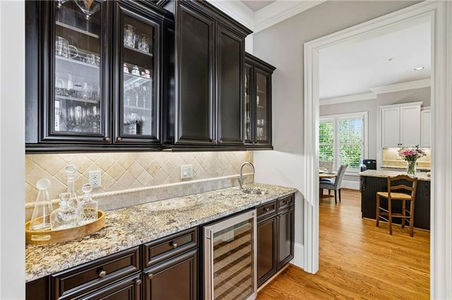 214 Shadowlawn Road SE, Marietta, GA 30067