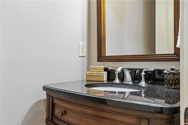 214 Shadowlawn Road SE, Marietta, GA 30067