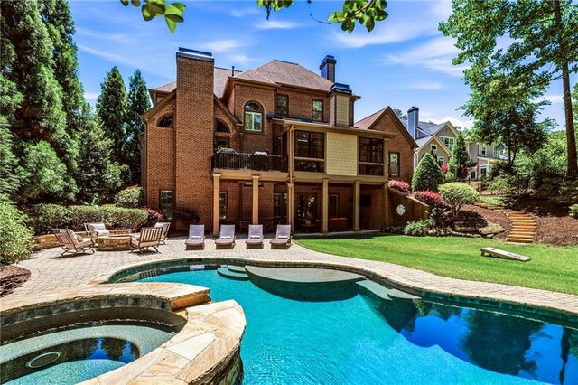 214 Shadowlawn Road SE, Marietta, GA 30067