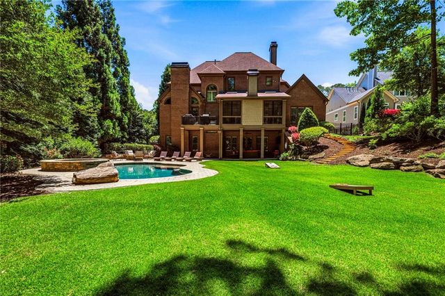 214 Shadowlawn Road SE, Marietta, GA 30067